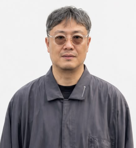 Mr. Worm Chau