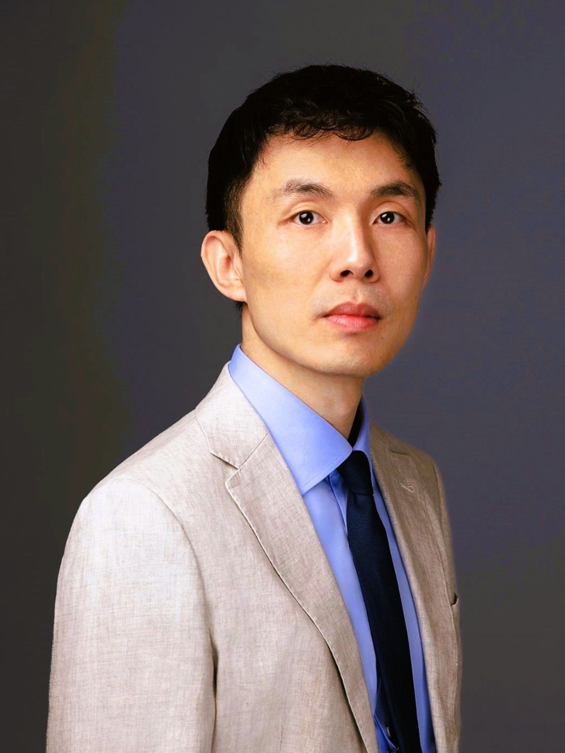 李煒先生